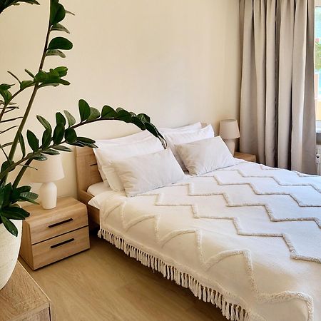 Amber Apartment Liepaja Luaran gambar