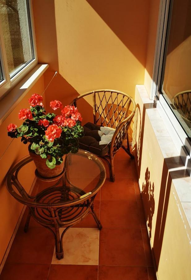 Amber Apartment Liepaja Luaran gambar
