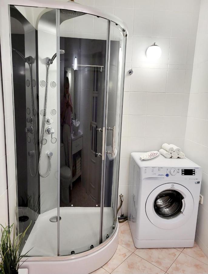 Amber Apartment Liepaja Luaran gambar